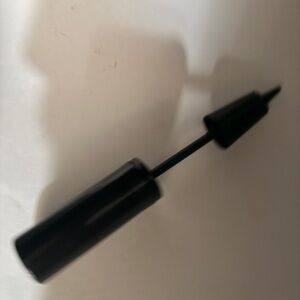 Black balloon or hand bike air pump